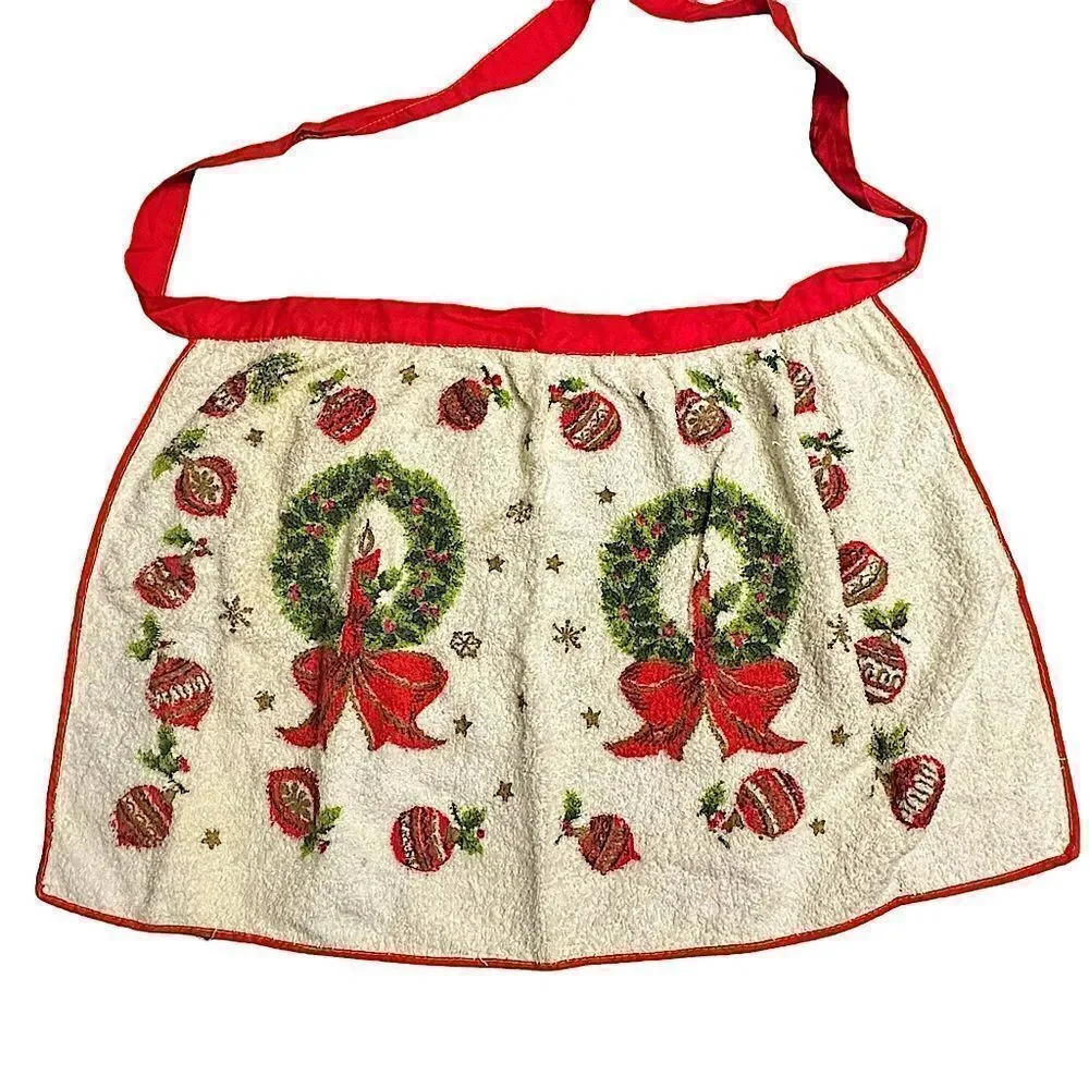 Vintage Mid Century Hostess Apron - Holiday Wreath design terry cloth